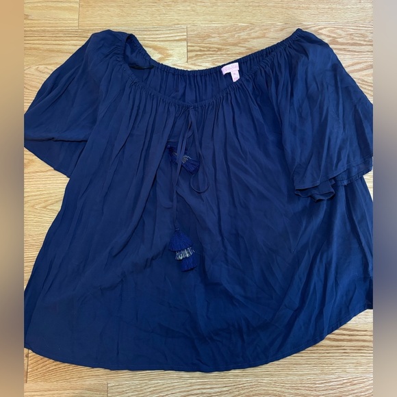 Lilly Pulitzer Tops - Lilly Pulitzer Blue Flutter Sleeve Blouse Relaxed Tie Front